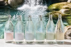 découvrez les eaux pétillantes les moins salées pour limiter votre consommation de sodium tout en profitant d'une boisson rafraîchissante et saine.